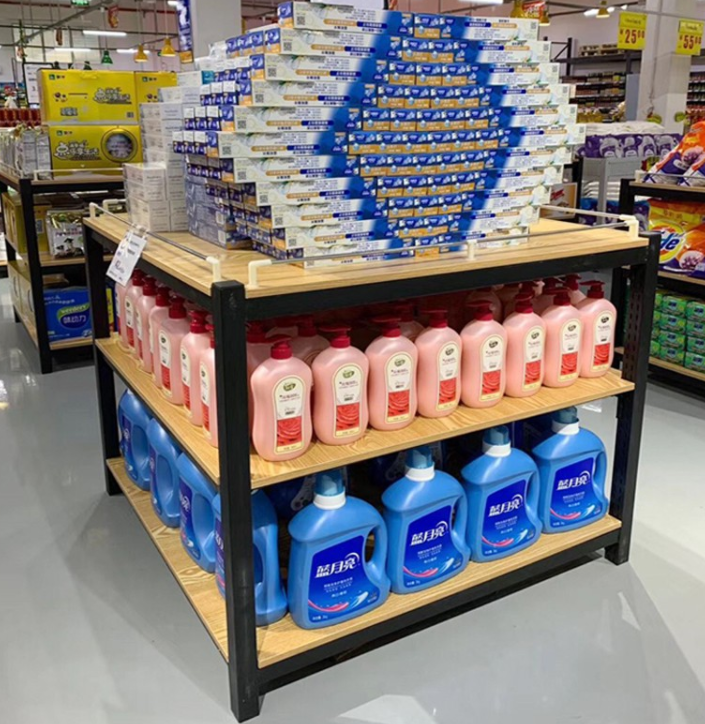 促銷(xiāo)臺(tái)